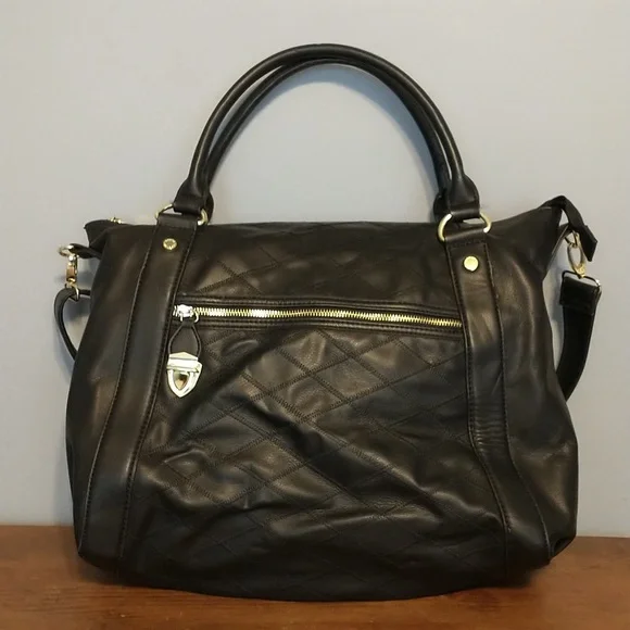 Steve Madden Quilted Tote Bag - Picture 5 of 11